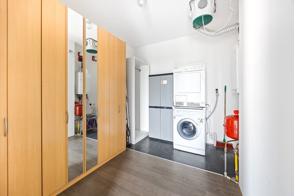 Medium property photo - Simon Carmiggelthof 176, 2492 JN Den Haag